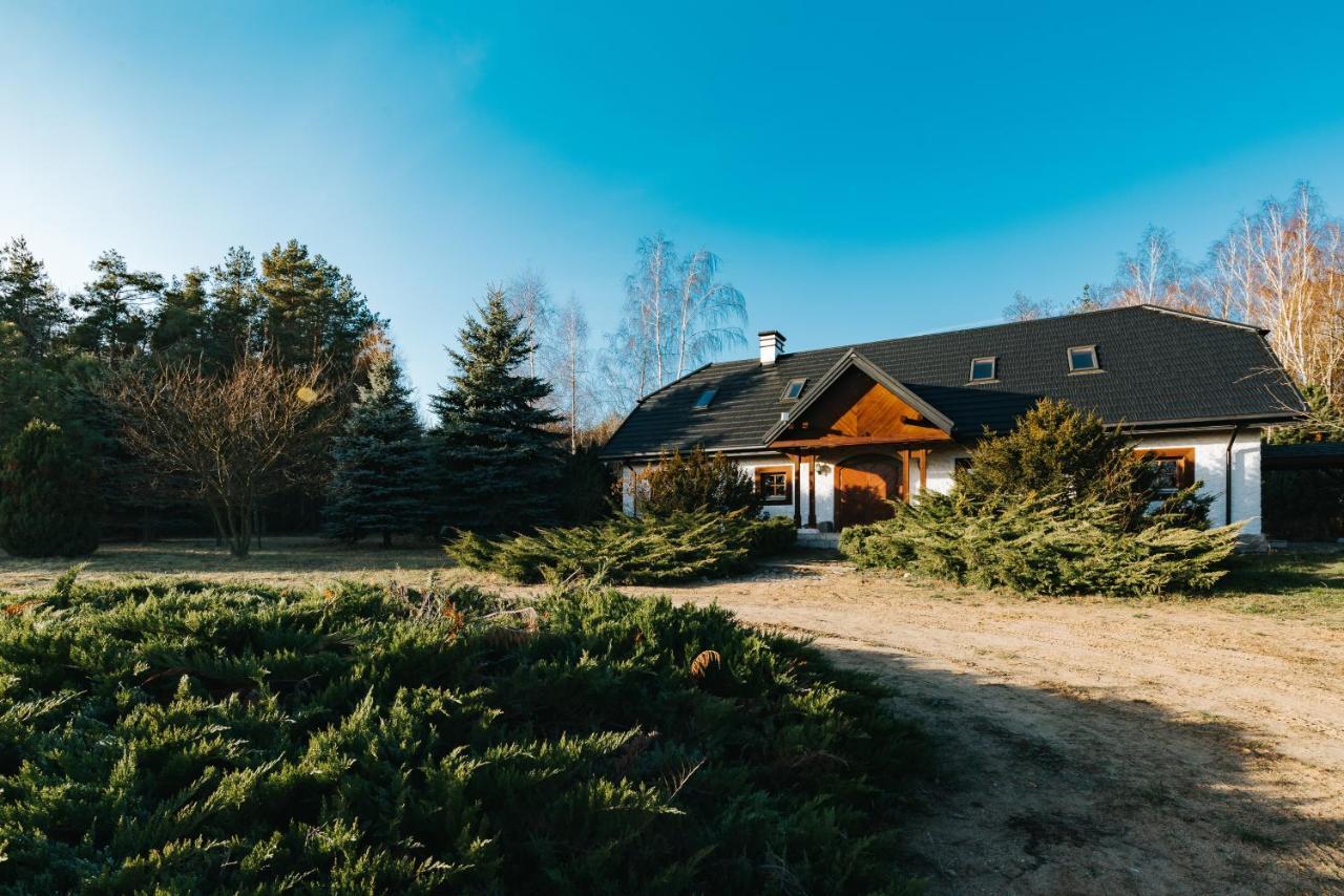 Dworek Wiktorowo Budki Petrykowskie Exterior foto